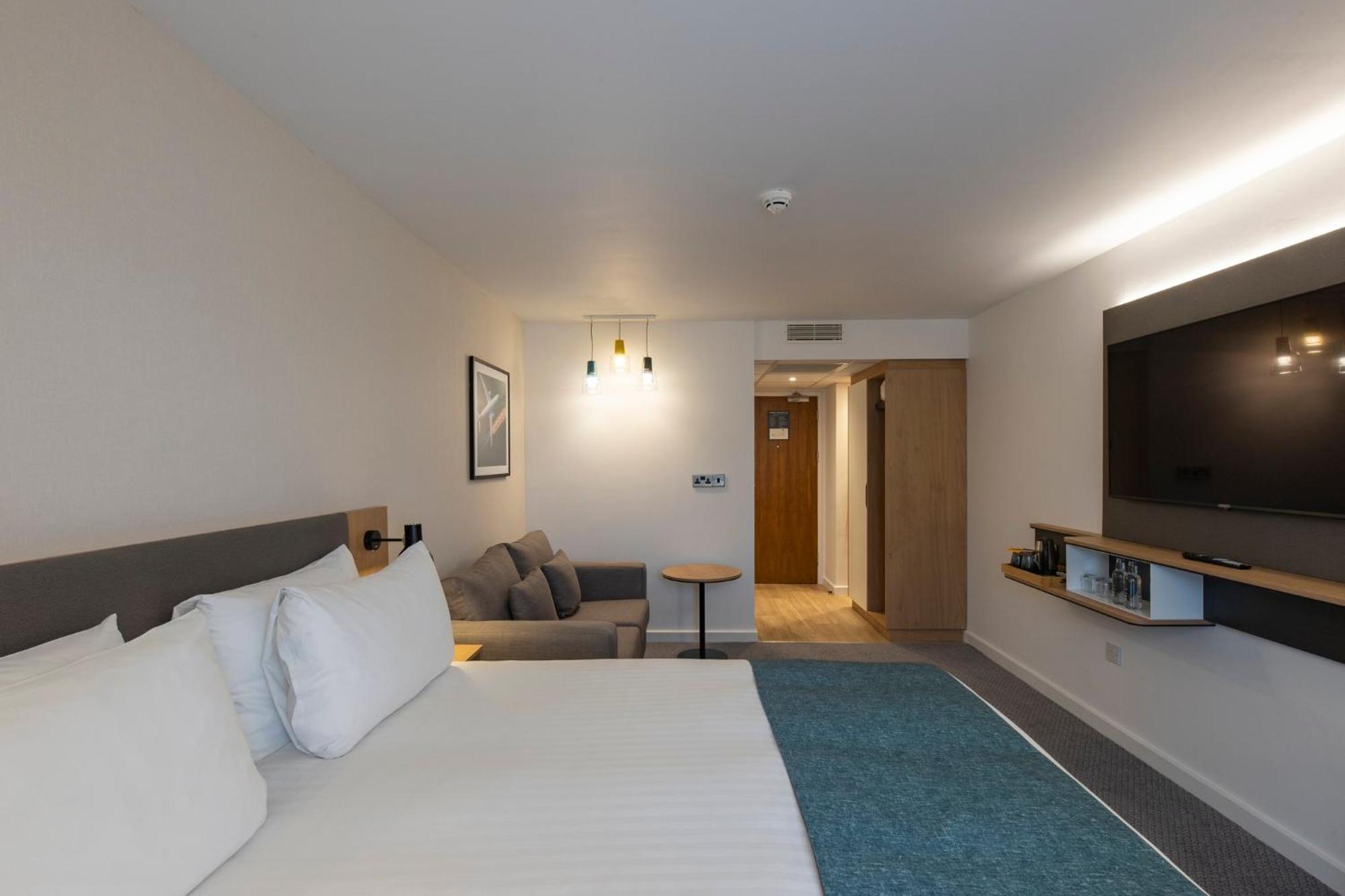 Holiday Inn Bristol Airport By Ihg Redhill  Esterno foto