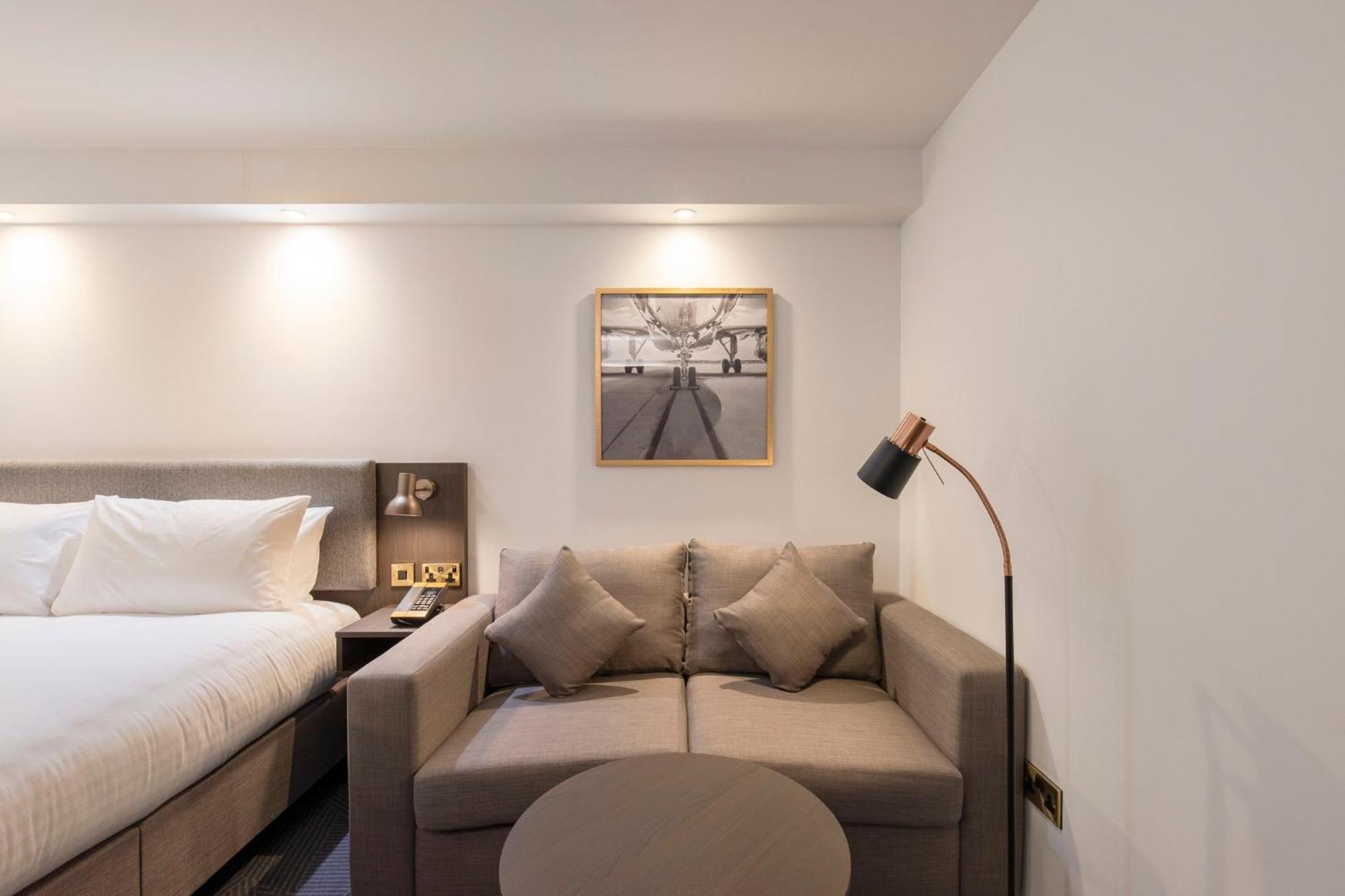Holiday Inn Bristol Airport By Ihg Redhill  Esterno foto
