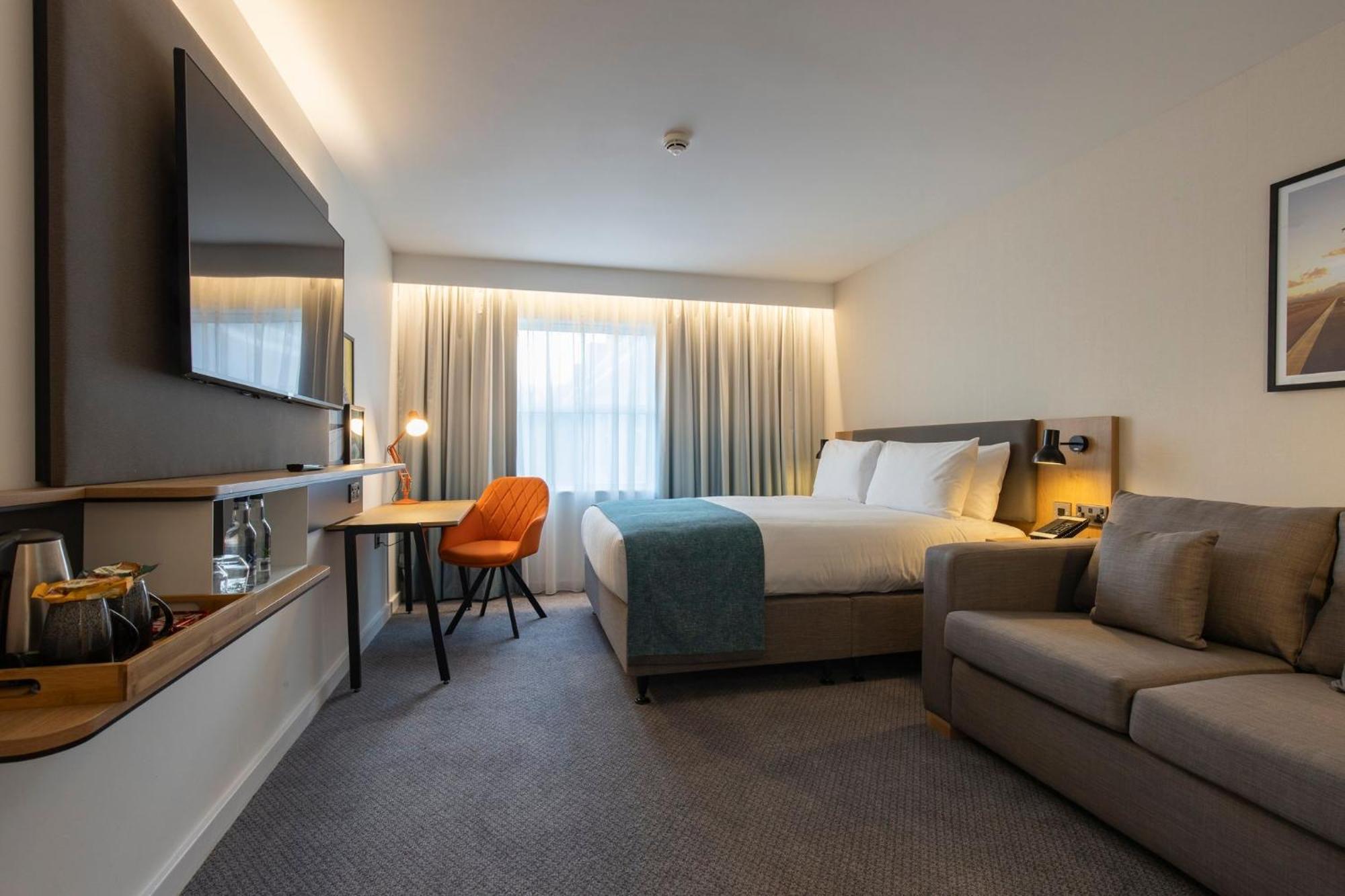 Holiday Inn Bristol Airport By Ihg Redhill  Esterno foto