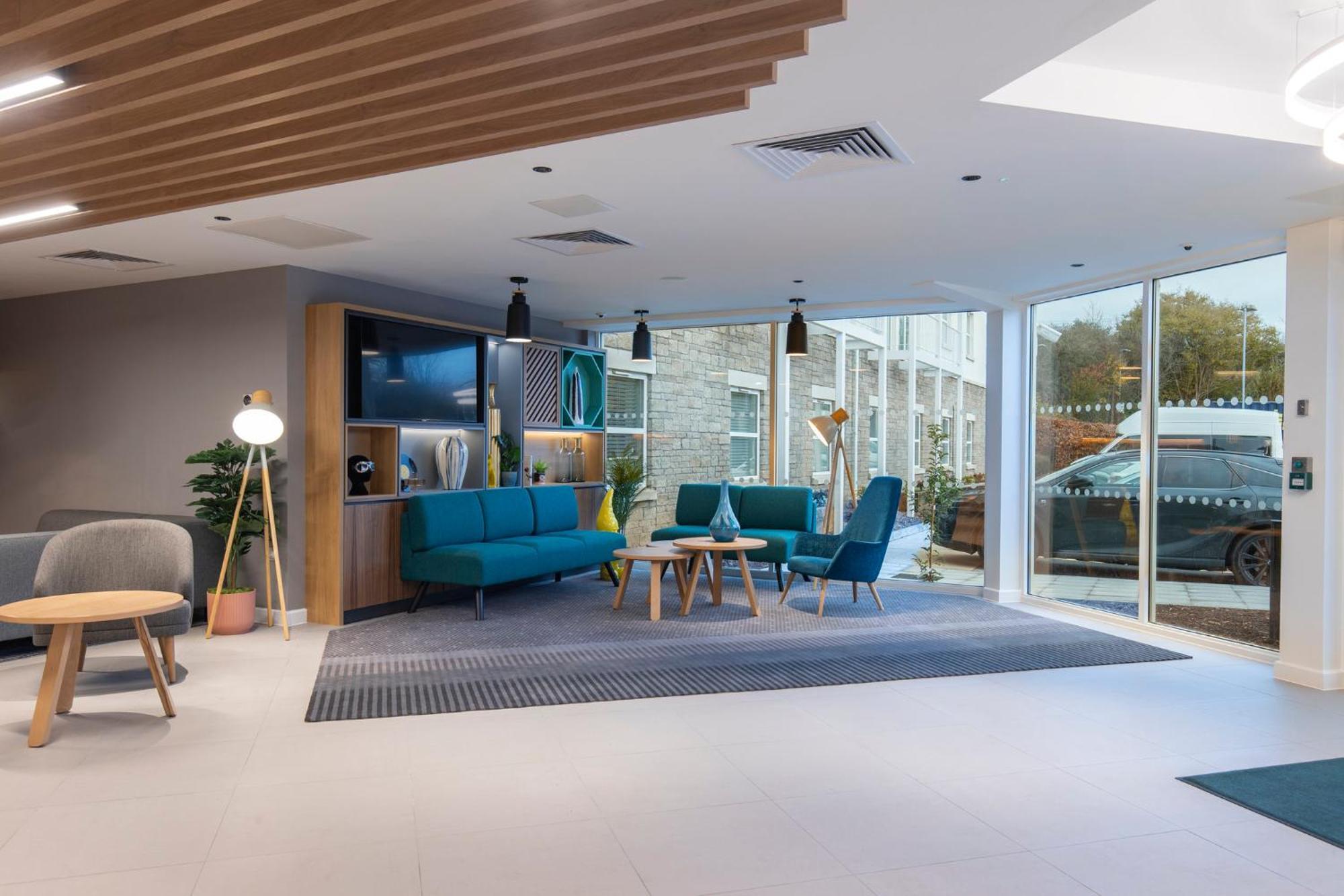 Holiday Inn Bristol Airport By Ihg Redhill  Esterno foto