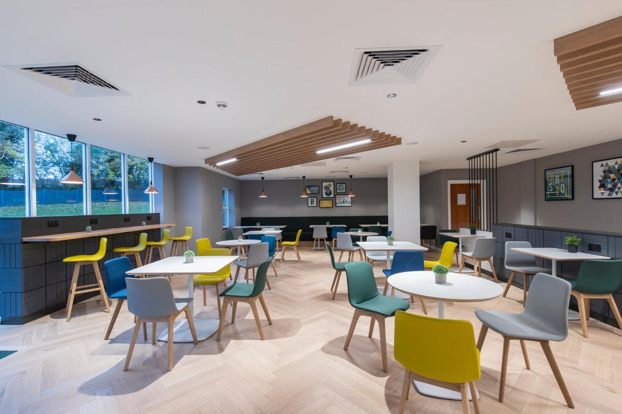 Holiday Inn Bristol Airport By Ihg Redhill  Esterno foto
