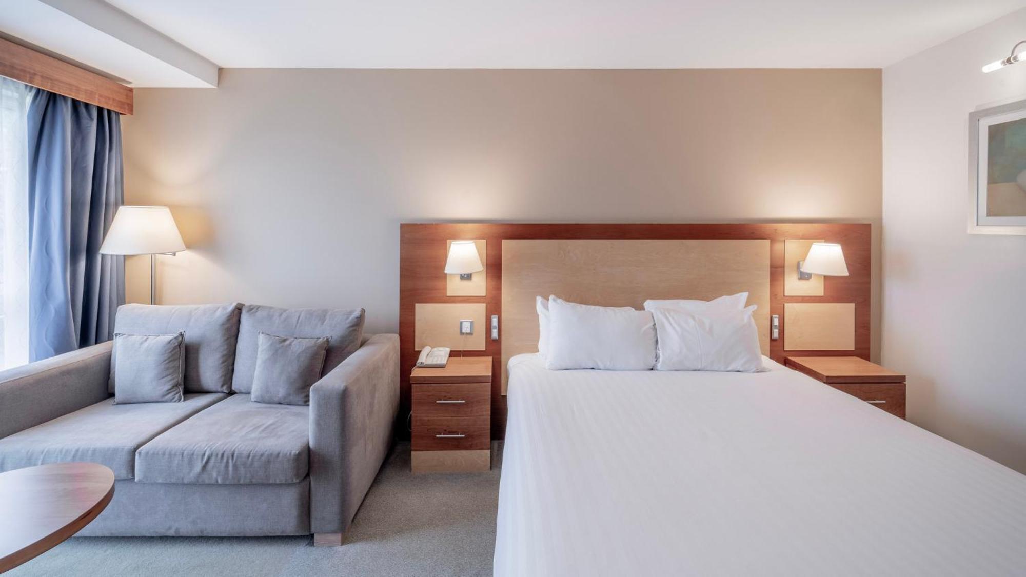 Holiday Inn Bristol Airport By Ihg Redhill  Esterno foto