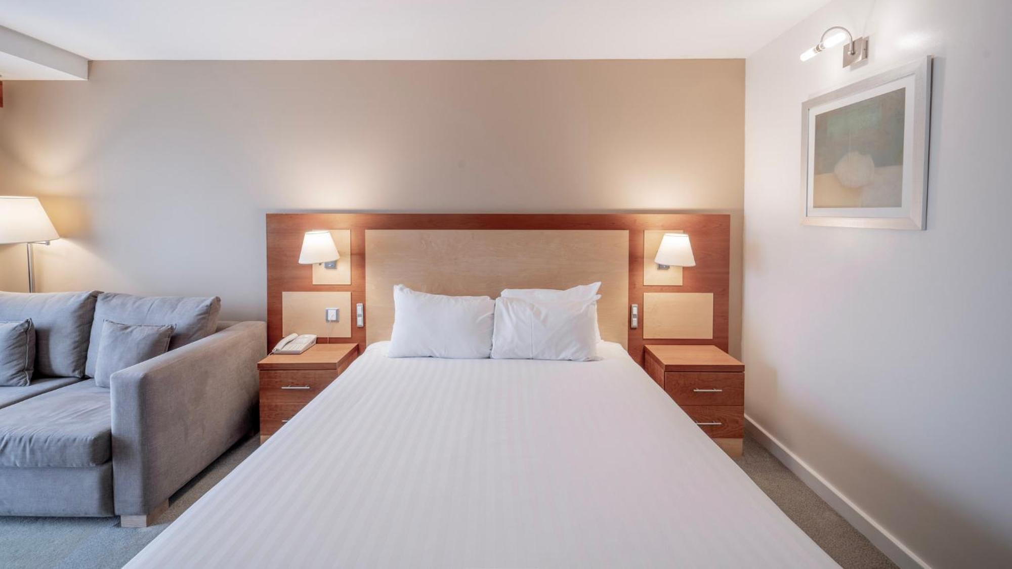 Holiday Inn Bristol Airport By Ihg Redhill  Esterno foto