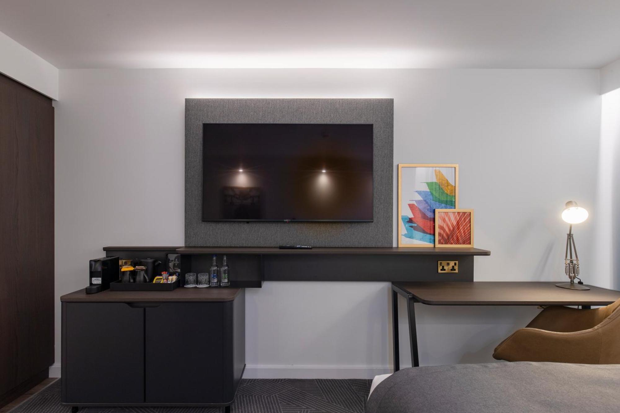 Holiday Inn Bristol Airport By Ihg Redhill  Esterno foto